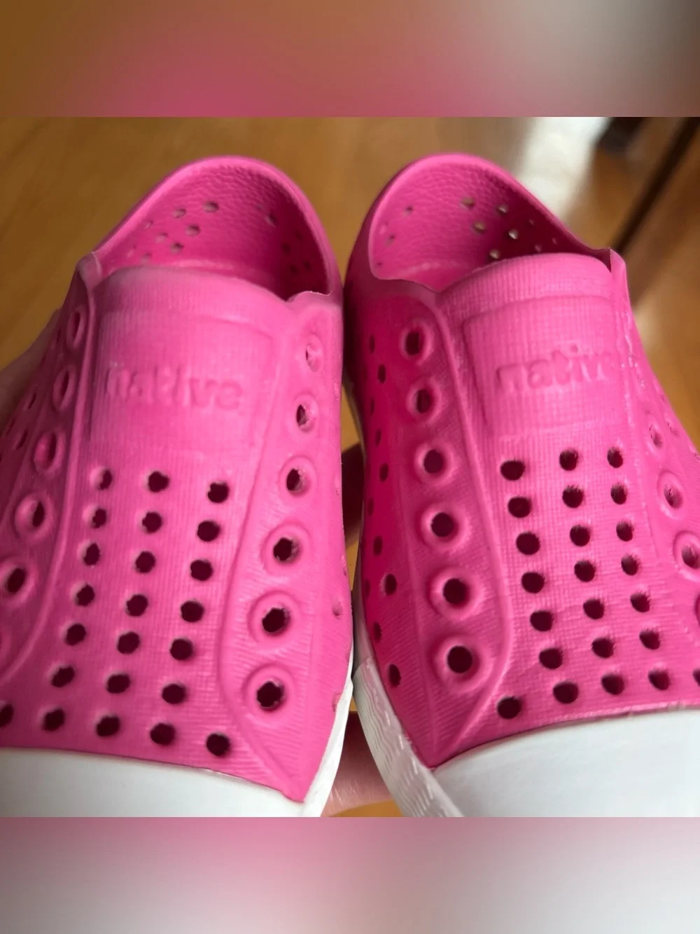 Native Jefferson Slip On Sneakers Shoes Pink White Toddler Girls Size 5 Washable